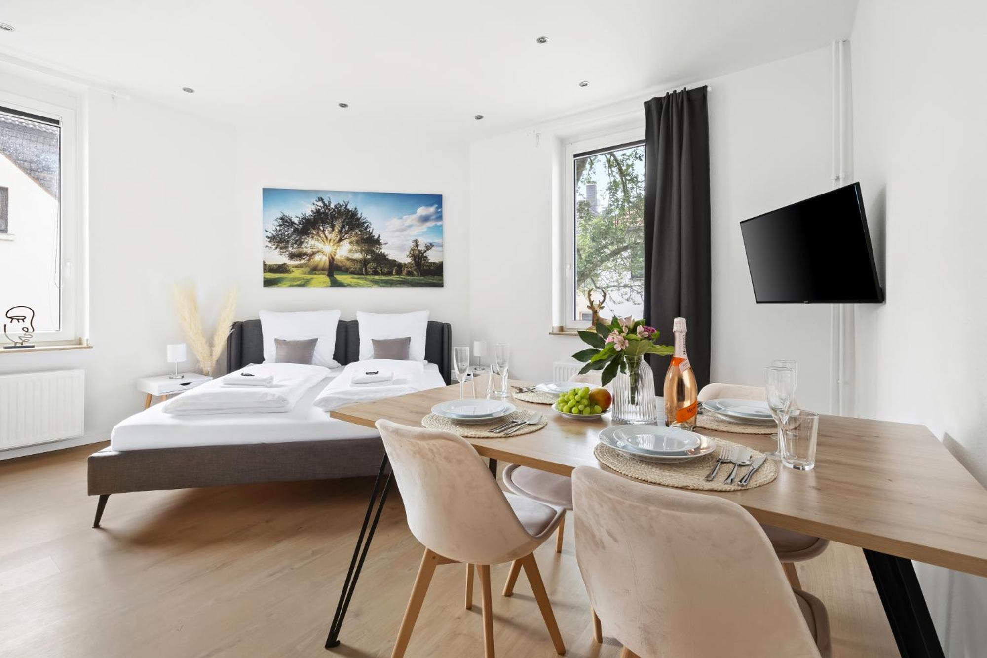 Apartment Mit Altbaucharme *